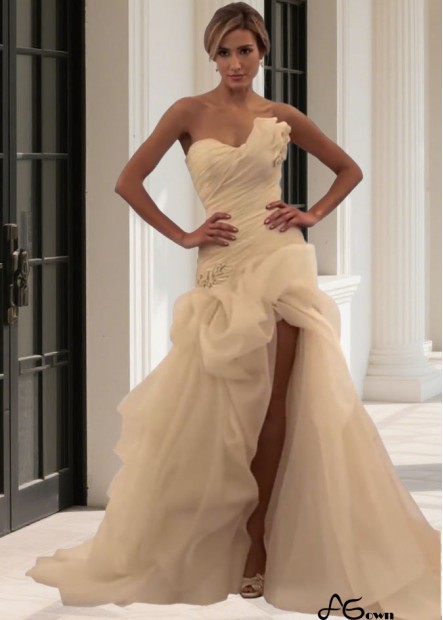 Beach Wedding Gown with Sweetheart Neckline – Organza Sweep Train Dress