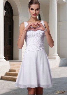 Knee Length Chiffon V Neck A Line Bridesmaid Dresses with Pleats
