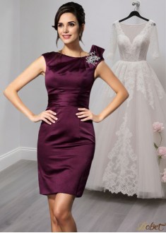 Scoop Neck Sleeveless Knee-Length Mother of the Bride Dress with Beading