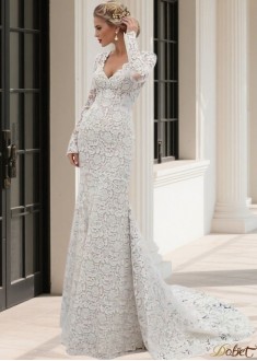 Lace V-Neck Mermaid Wedding Dress with Long Sleeves – Beach Bridal Gown