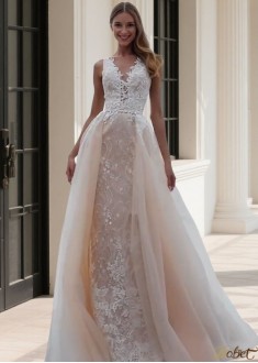 Bateau Neck Tulle & Lace 2-in-1 Beach Wedding Dress & Bridal Gown