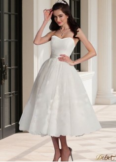 Short Sweetheart Sleeveless Tulle Tea-Length Wedding Dresses
