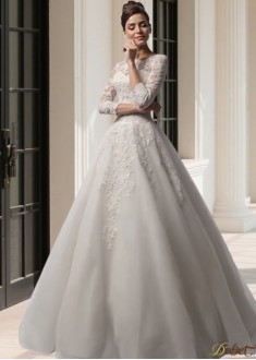 Elegant Jewel Neck Tulle A-Line Wedding Dress with Illusion 3/4 Sleeves 