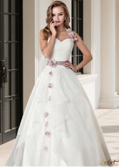 Halter A-Line Wedding Dress Sleeveless Chapel Train