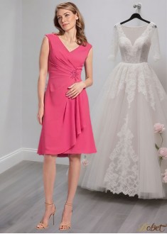 Chiffon V-Neck Knee Length Mother of the Bride Dresses Online