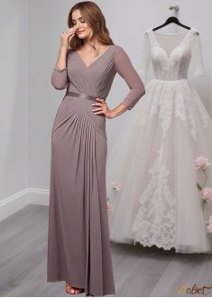 Full-Length Chiffon Mother of the Bride Dress with 3/4 Sleeves and Ruched