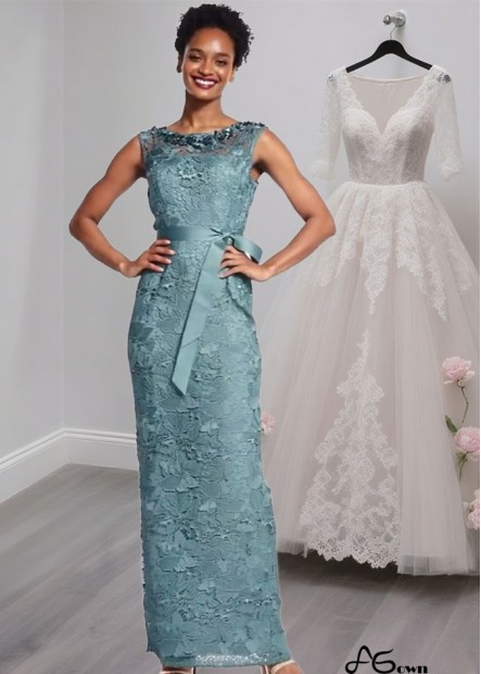 Delicate Full-Length Lace Mother of the Bride Dress with Scoop Neckline – Elegant Sheath Gown