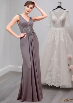 Elegant Full-Length Chiffon V-Neck Mother of the Bride Dress with Ruched