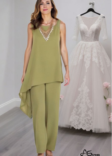 Green Chiffon Mother of the Bride Pantsuit with Jewel Neckline