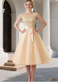Elegant Bateau Neck Tulle Tea-Length A-Line Bridesmaid Dress