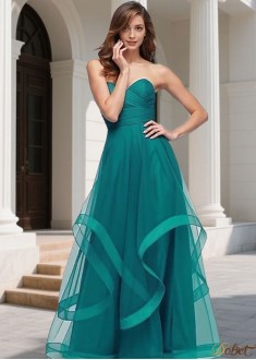 Sweetheart Neck Tulle Bridesmaid Dress – Elegant A-Line Floor-Length Wedding Party Gown